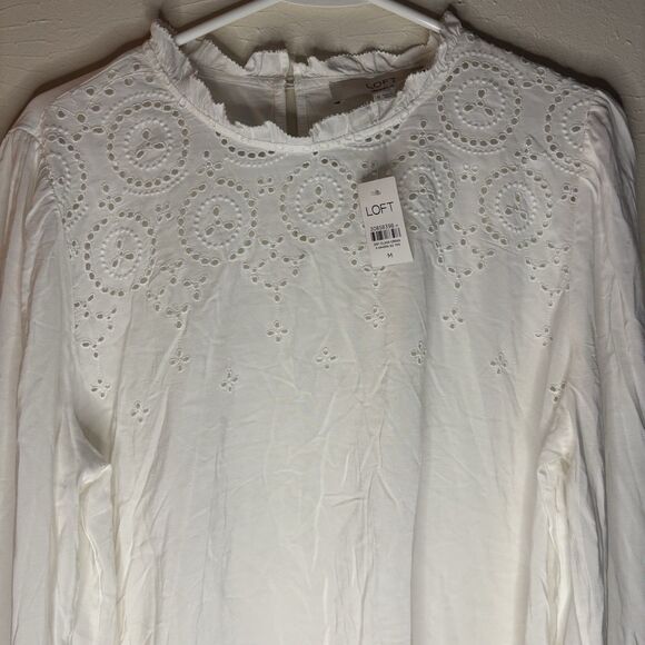 LOFT Medium Womens Embroidered Ruffle Neck Blouse White Long Sleeve - Picture 3 of 5